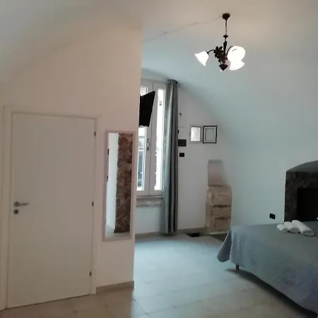 Marco Apartment *